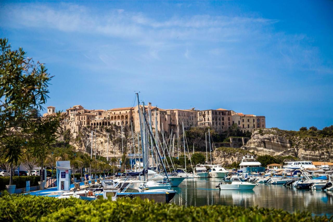 All'Angolo Della Torre Tropea Dış mekan fotoğraf